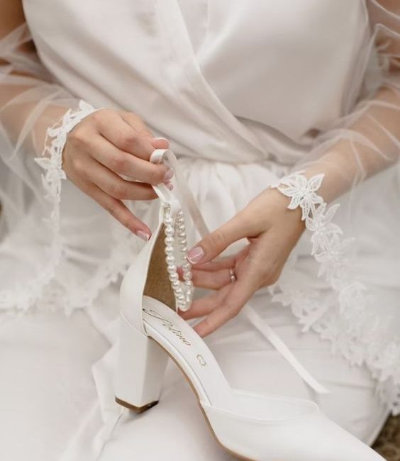 wedding accessories, wedding shoes 