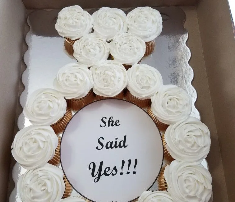 engagement party cupcakes