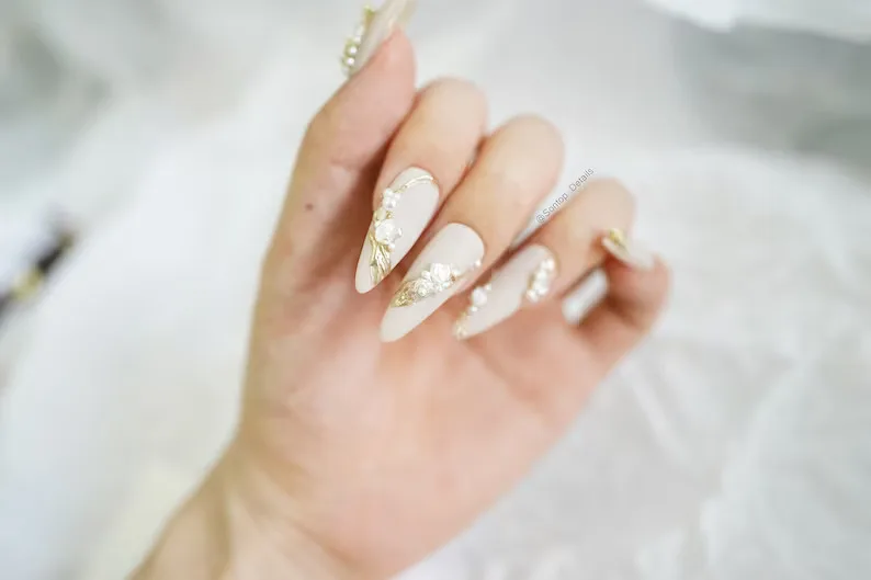 White Wedding Nail Designs To Perfect Your Bridal Look