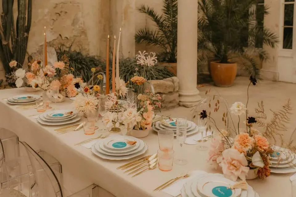 10 Elegant and Simple Wedding Table Decorations