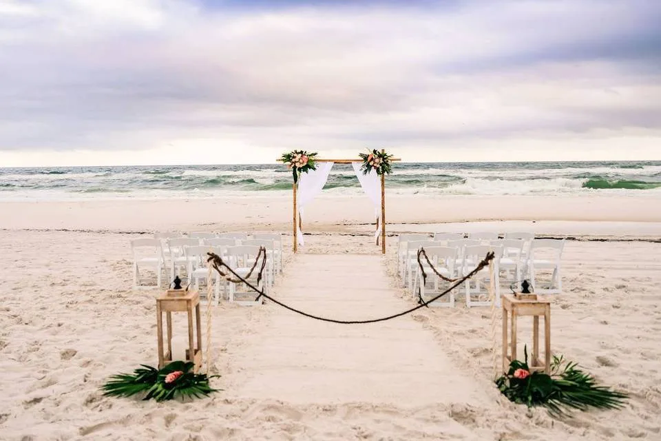 beach wedding decorations