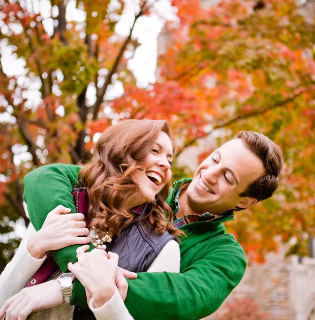 Engagement Photo Poses