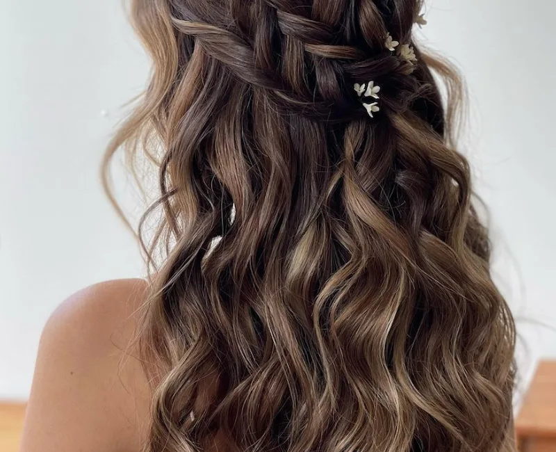 Bridesmaid Hairstyle 