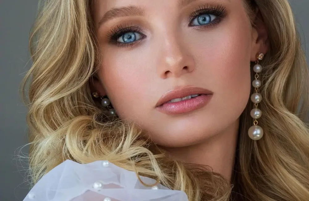 Wedding Makeup Looks For Blue Eyes: Enhance Your Beauty With Blue Eye Makeup.